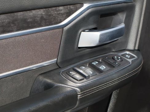 Used 2024 RAM 3500 SLT w/ Quick Order Package 2YG SLT image 19