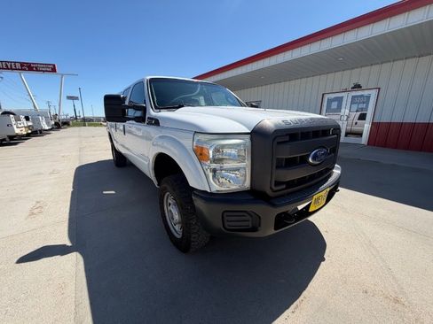 Used 2013 Ford F250 XL w/ Skid Plate Pkg AWD/4WD image 2
