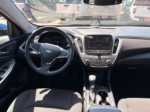 Used 2023 Chevrolet Malibu LT FWD image 20