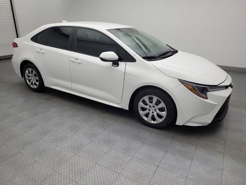 Used 2024 Toyota Corolla LE FWD image 11