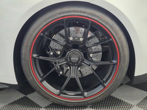 Certified 2022 Porsche 911 GT3 RWD image 29
