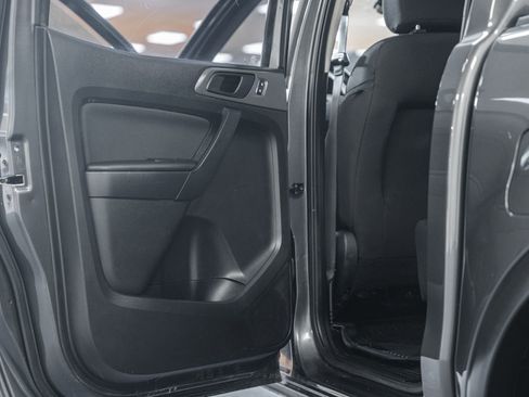 Certified 2019 Ford Ranger XL w/ Equipment Group 101A Mid image 35