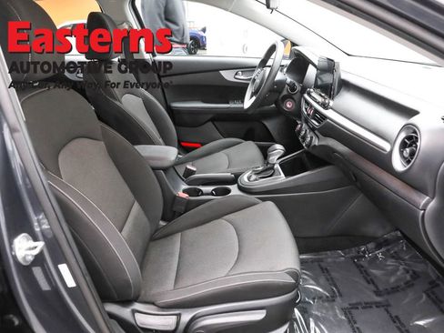 Used 2023 Kia Forte LXS image 24