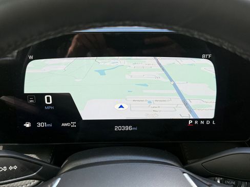 Used 2025 Chevrolet Equinox LT image 18