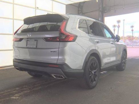 Used 2023 Honda CR-V Sport image 4