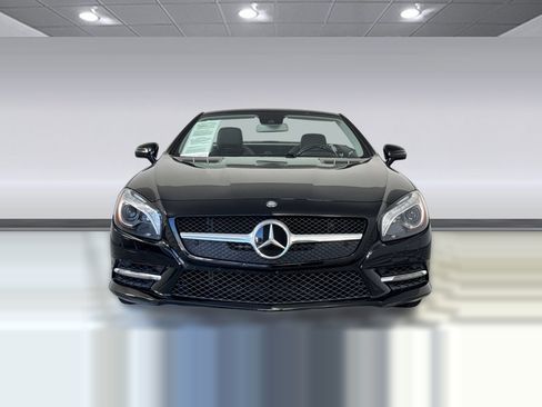 Used 2013 Mercedes-Benz SL 550 w/ Premium Pkg image 5