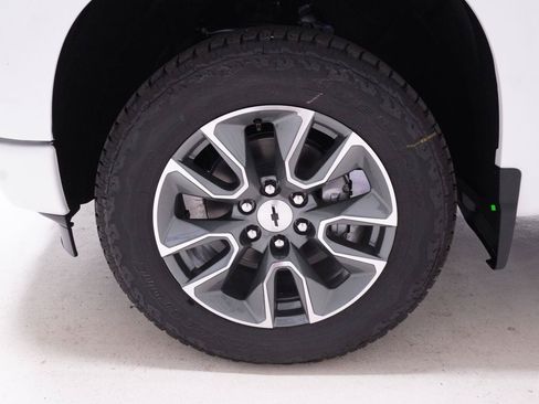 New 2026 Chevrolet Silverado 1500 RST w/ Texas Edition Plus AWD/4WD image 36