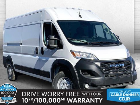 New 2025 RAM ProMaster 2500 w/ Premium Convenience Group image 1