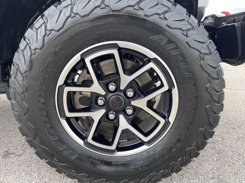 Used 2024 Jeep Wrangler Unlimited Rubicon w/ Convenience Group image 22