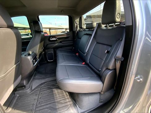 Used 2024 GMC Sierra 1500 SLT image 20