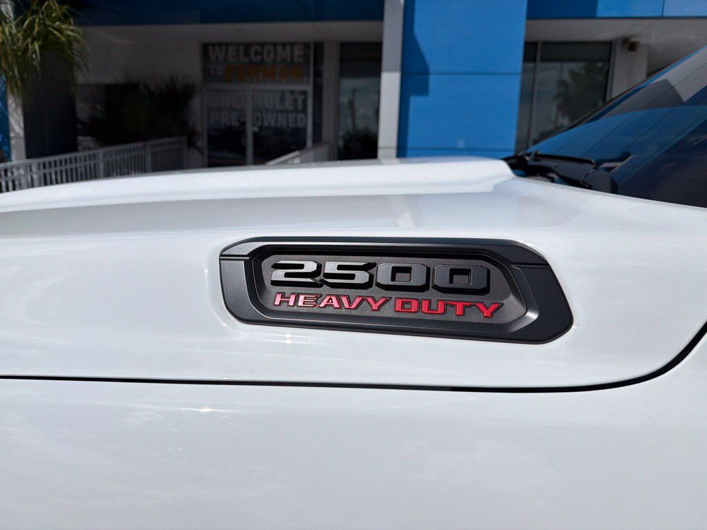 Used 2025 RAM 2500 Tradesman AWD/4WD image 4