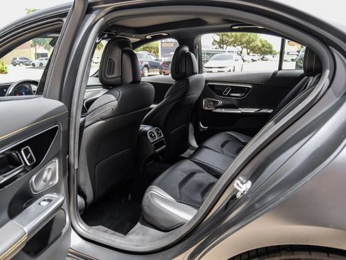 Used 2024 Mercedes-Benz C 63 AMG S image 54