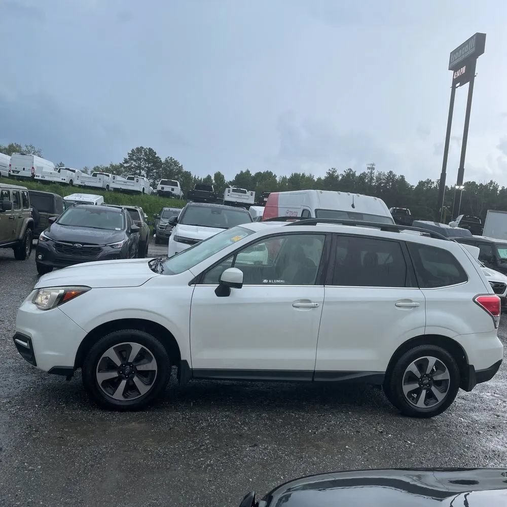 Used 2017 Subaru Forester 2.5i Limited w/ Protection Package #2 AWD/4WD image 3