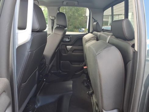 Used 2018 GMC Sierra 1500 SLT w/ All Terrain Package image 8