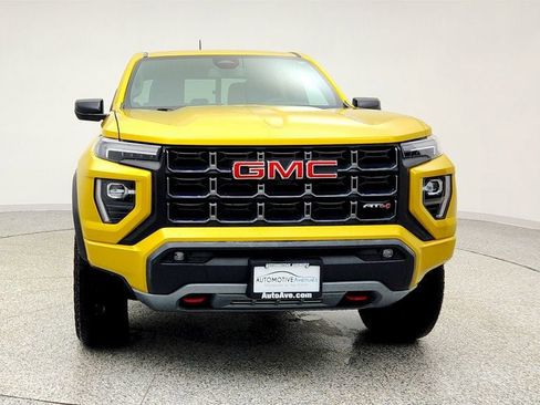 Used 2023 GMC Canyon AT4 w/ AT4 Premium Package AWD/4WD image 2