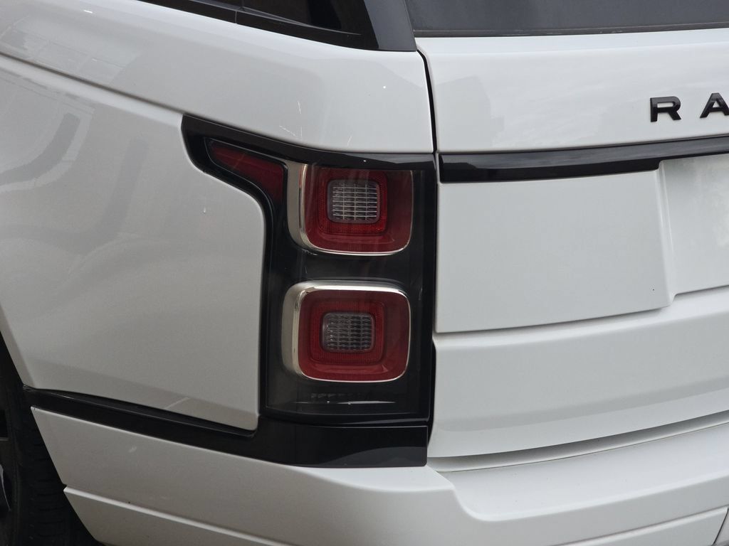 Used 2020 Land Rover Range Rover HSE AWD/4WD image 36