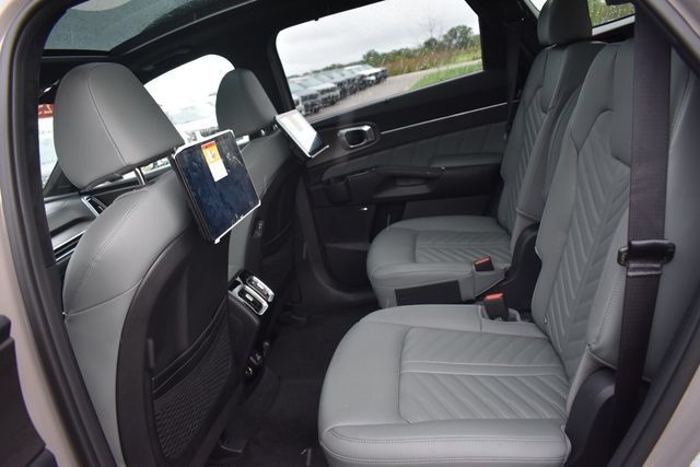 New 2025 Kia Sorento SX Prestige w/ Sage Leather Package AWD/4WD image 23