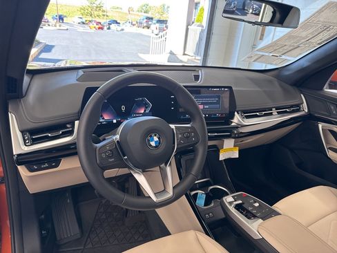 New 2025 BMW X1 xDrive28i w/ Technology Package image 17