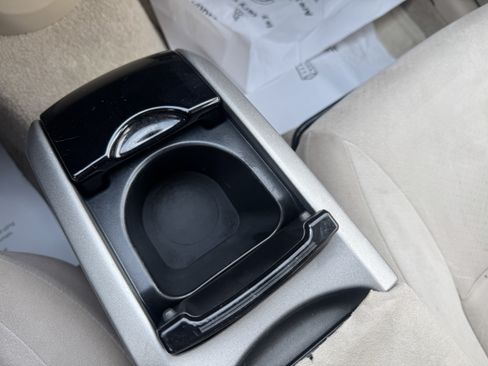 Used 2004 Toyota Prius Base image 26