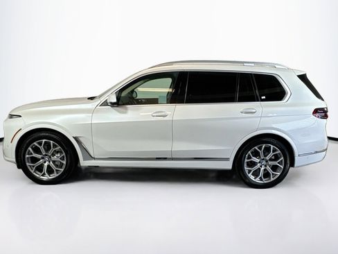 Used 2023 BMW X7 xDrive40i image 8