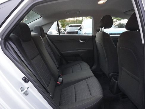 Used 2021 Kia Rio LX image 28