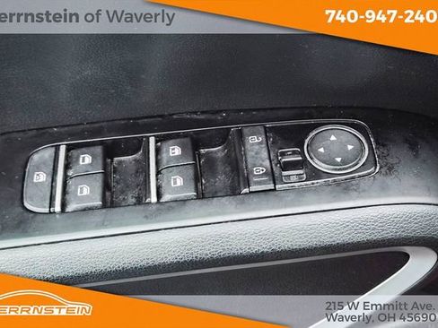 Used 2022 Kia Soul LX FWD image 16