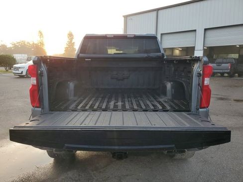 Used 2021 Chevrolet Silverado 1500 RST image 9