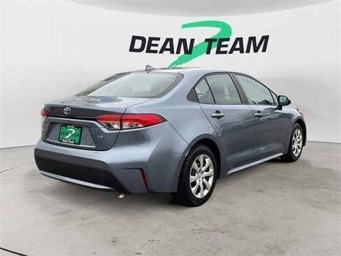Used 2020 Toyota Corolla LE image 8
