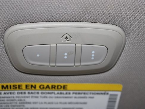 Used 2022 Chrysler Pacifica Limited FWD image 61