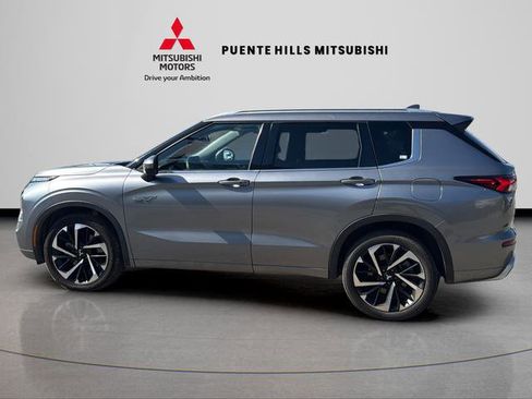 Used 2023 Mitsubishi Outlander SEL AWD/4WD image 8