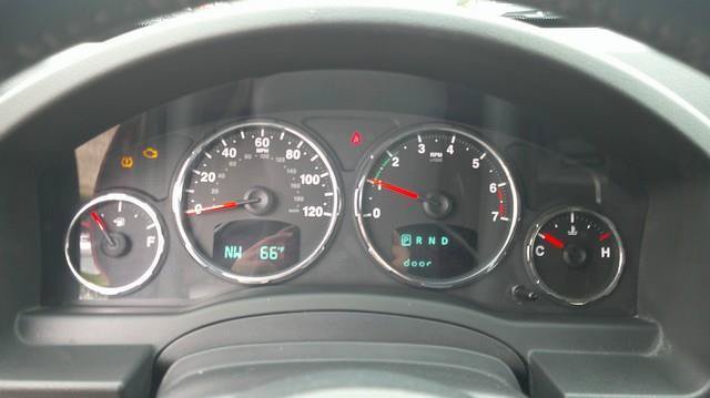 Used 2012 Jeep Liberty Sport AWD/4WD image 6