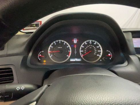 Used 2012 Honda Accord EX-L image 32