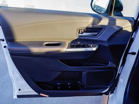 Used 2024 Toyota Sienna XSE w/ XSE Plus Package image 25