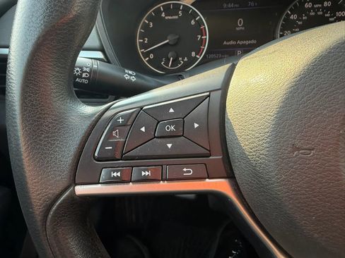 Used 2020 Nissan Altima 2.5 S FWD image 13
