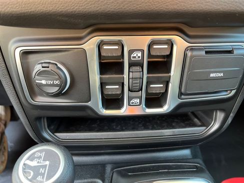 New 2025 Jeep Wrangler Sport S image 25