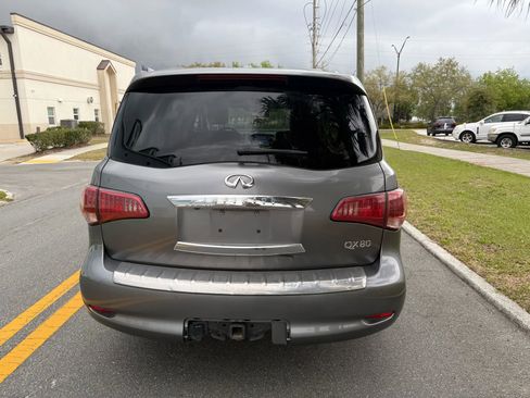 Used 2015 INFINITI QX80 Luxe w/ 22" Wheel Package image 8