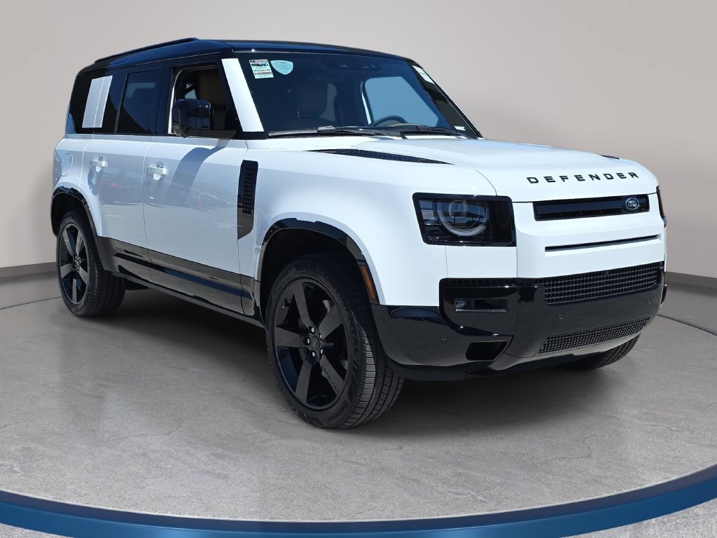 New 2026 Land Rover Defender 110 X-Dynamic SE AWD/4WD image 3