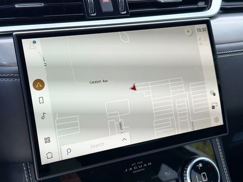 New 2026 Jaguar F-PACE R-Dynamic S image 32