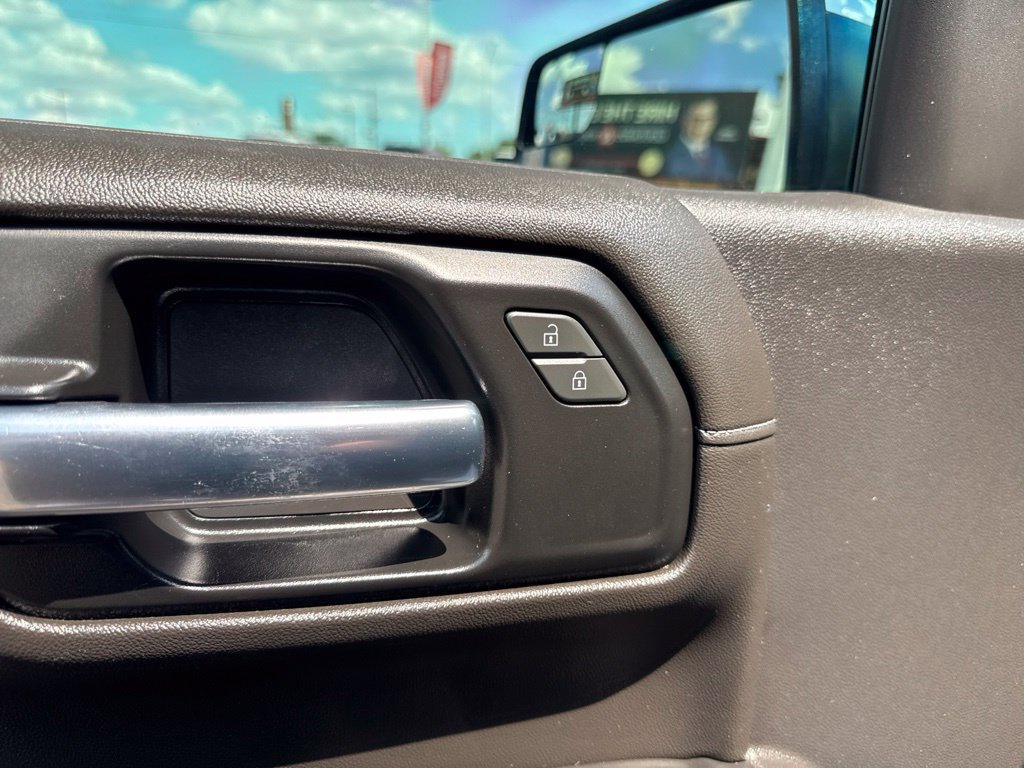Used 2020 Chevrolet Silverado 1500 LT w/ Texas Edition RWD image 12