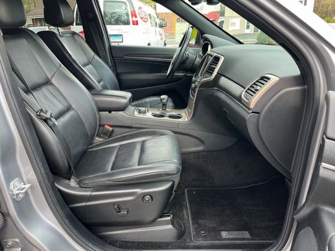 Used 2015 Jeep Grand Cherokee Limited image 17