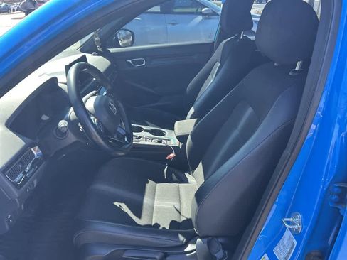 Used 2023 Honda Civic Sport image 14