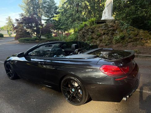 Used 2016 BMW M6 Convertible RWD image 4