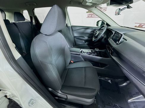 Certified 2024 Nissan Rogue S image 29