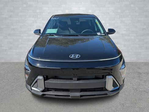 New 2026 Hyundai Kona SE image 3