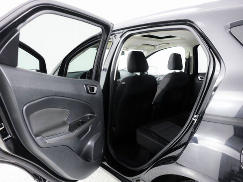 Used 2018 Ford EcoSport SE image 17