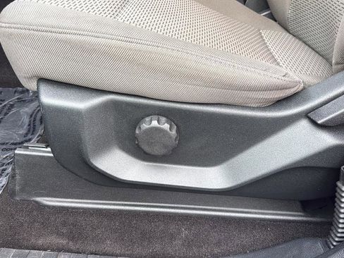 Used 2019 Ford F150 XLT AWD/4WD image 15