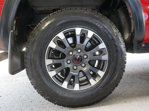 Used 2024 Nissan Titan PRO-4X w/ Pro-4x Convenience Package AWD/4WD image 89