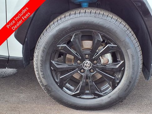 Used 2023 Toyota RAV4 SE w/ Convenience Package AWD/4WD image 9