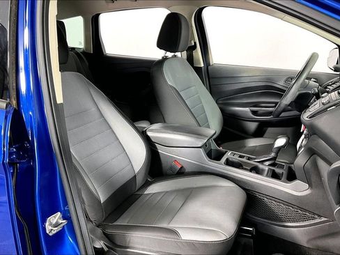 Used 2017 Ford Escape S FWD image 7