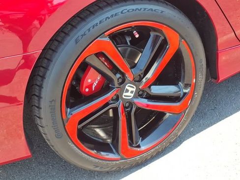 Used 2019 Honda Accord Sport image 7